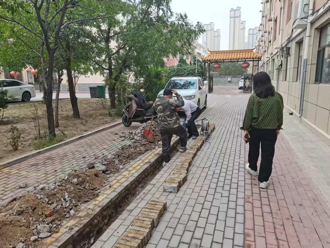 655ff322912561e9adf9e0bfcec9acc7