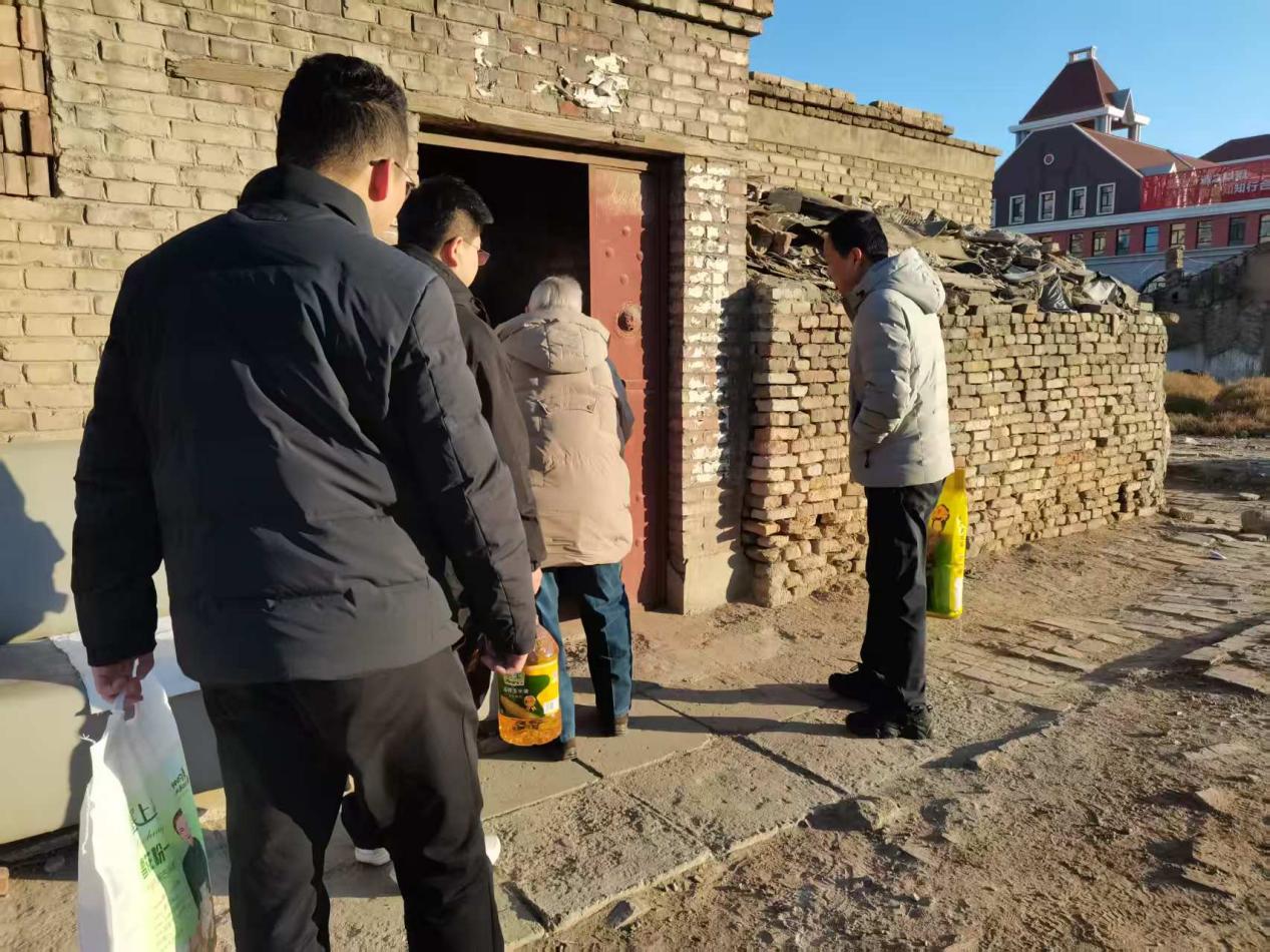 ba290b60eb35bc05f5d53bb6455fd948